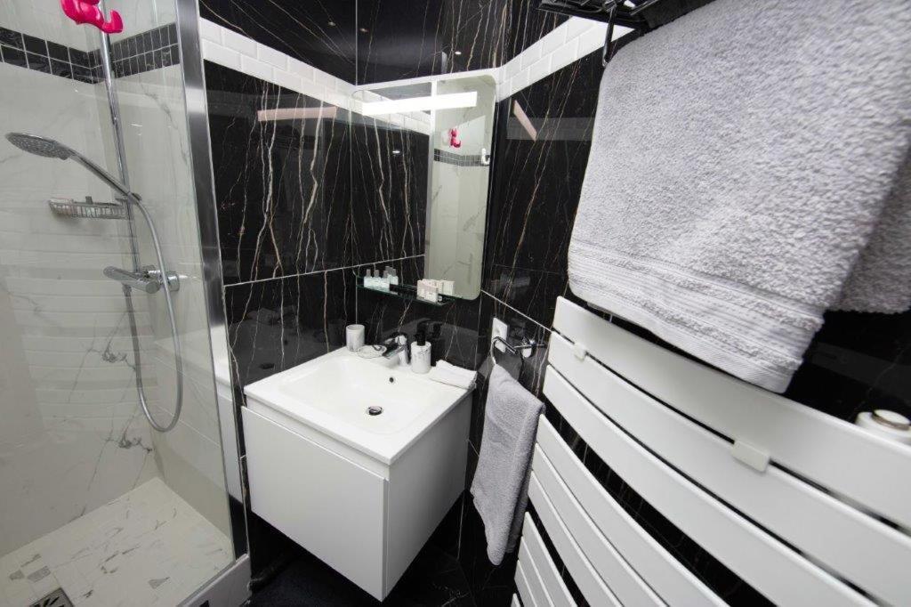 Paris City Flat 80 M Carree Appt 104 F4 Grd Paris อัลฟอร์วิลล์ ภายนอก รูปภาพ