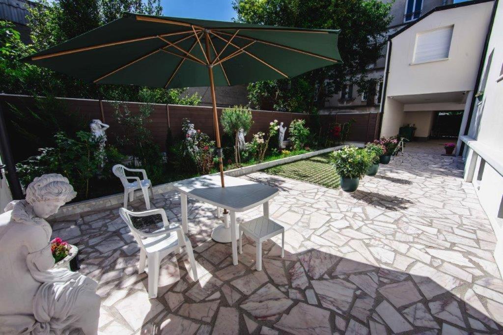 Paris City Flat 80 M Carree Appt 104 F4 Grd Paris อัลฟอร์วิลล์ ภายนอก รูปภาพ